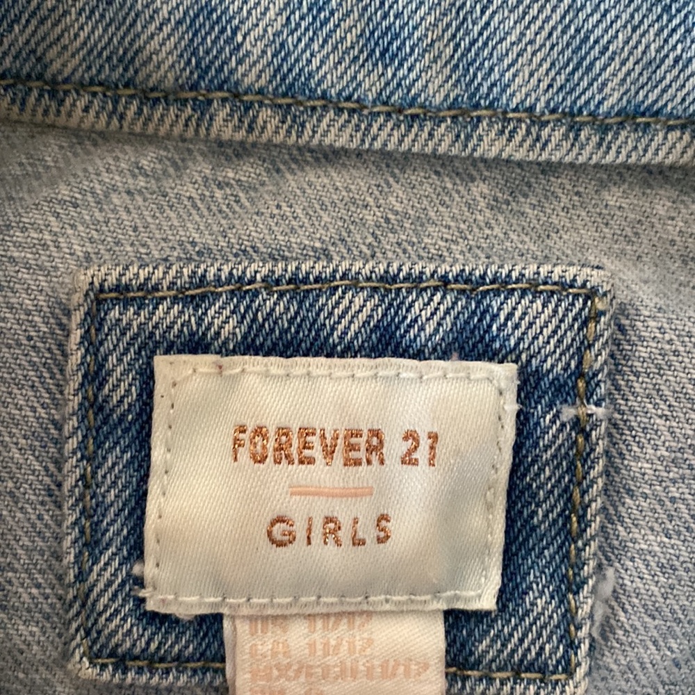 Forever 21 girls jean jacket - Picture 2 of 3
